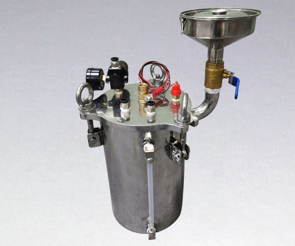 不锈钢压力桶/加漏斗/加高低液位传感器/加液位显示